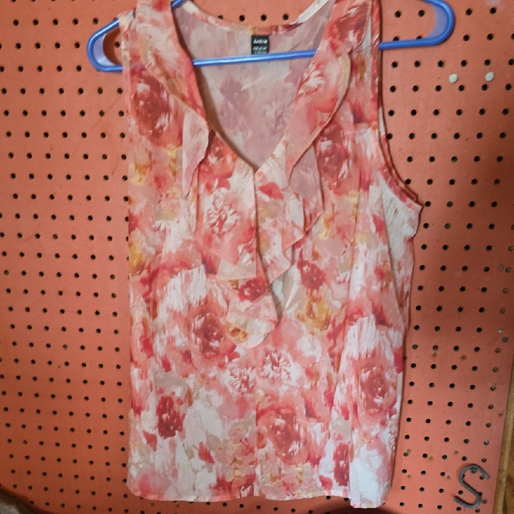 Apt. 9 Coral and Cream Floral Blouse